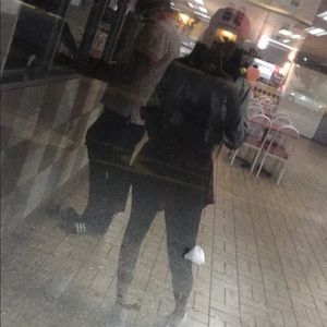 Meet your Posher, Nelly